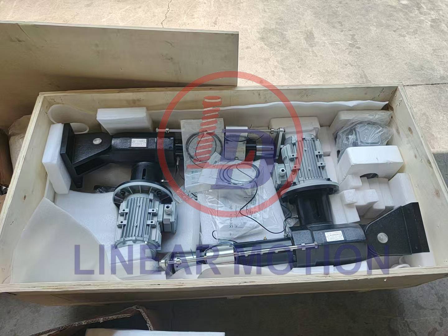 Linear actuator